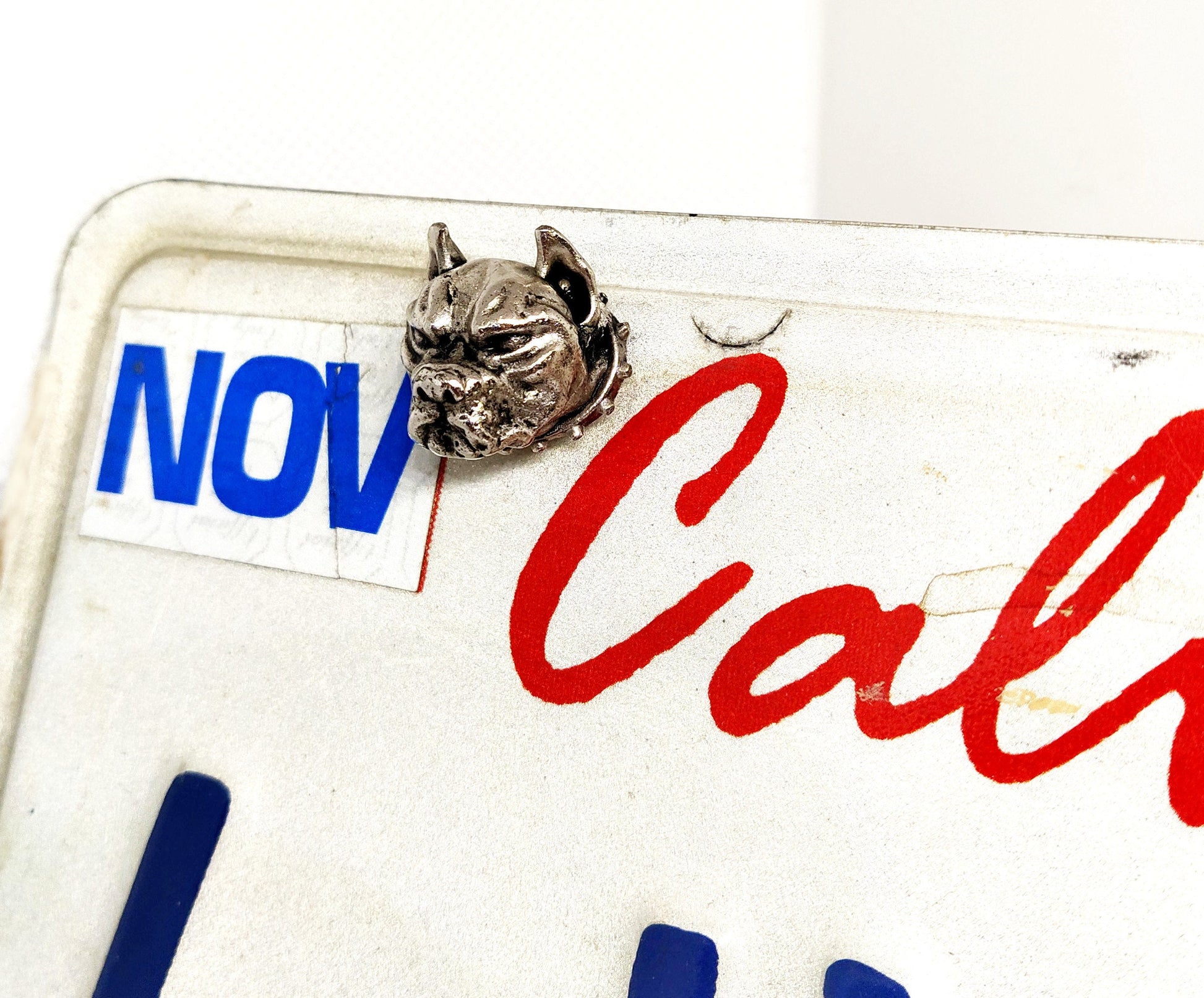 2 pitbull dog screws for License plate tag,custom bolts,windshield ,biker gift,motorcycle,chopper,badass,bobber,motorbike,bike,pitbul