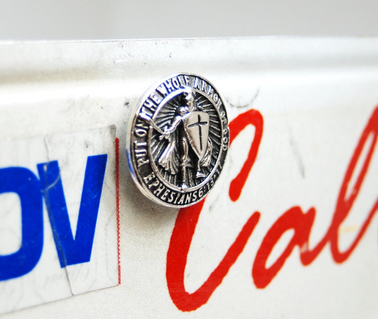 Victory Cross License Plate Bolts – Templar Knight Screws, St Paul Ephesians 6, Armor of God Car Windshield Accessories,motorcycle