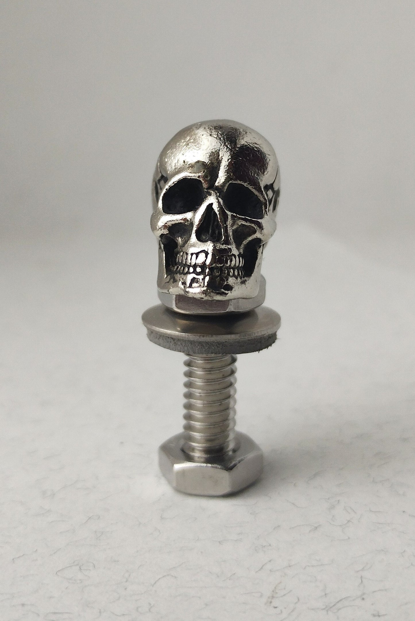 Custom engraved Skull bolt for Harley rear fender mount