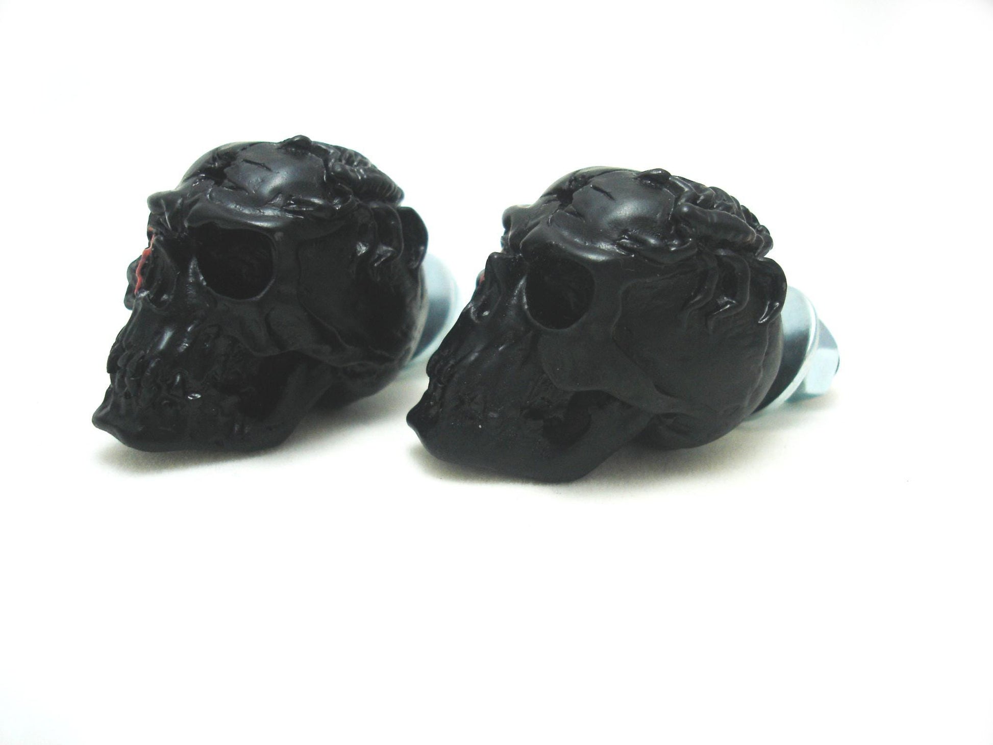 Demon Skull license plate bolts. Number tag screw for all motorcycles Harley Davidson,Yamaha,Suzuki,Kawasaki,honda,ktm,ducati,skeleton