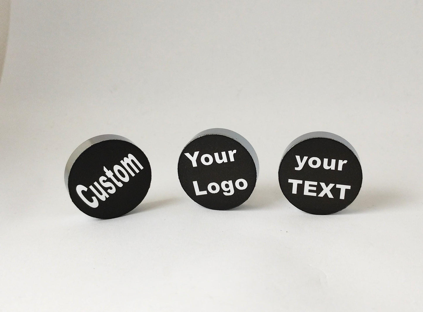 Custom Engraved License Plate Bolts – Personalized Car Screw Covers (25mm)