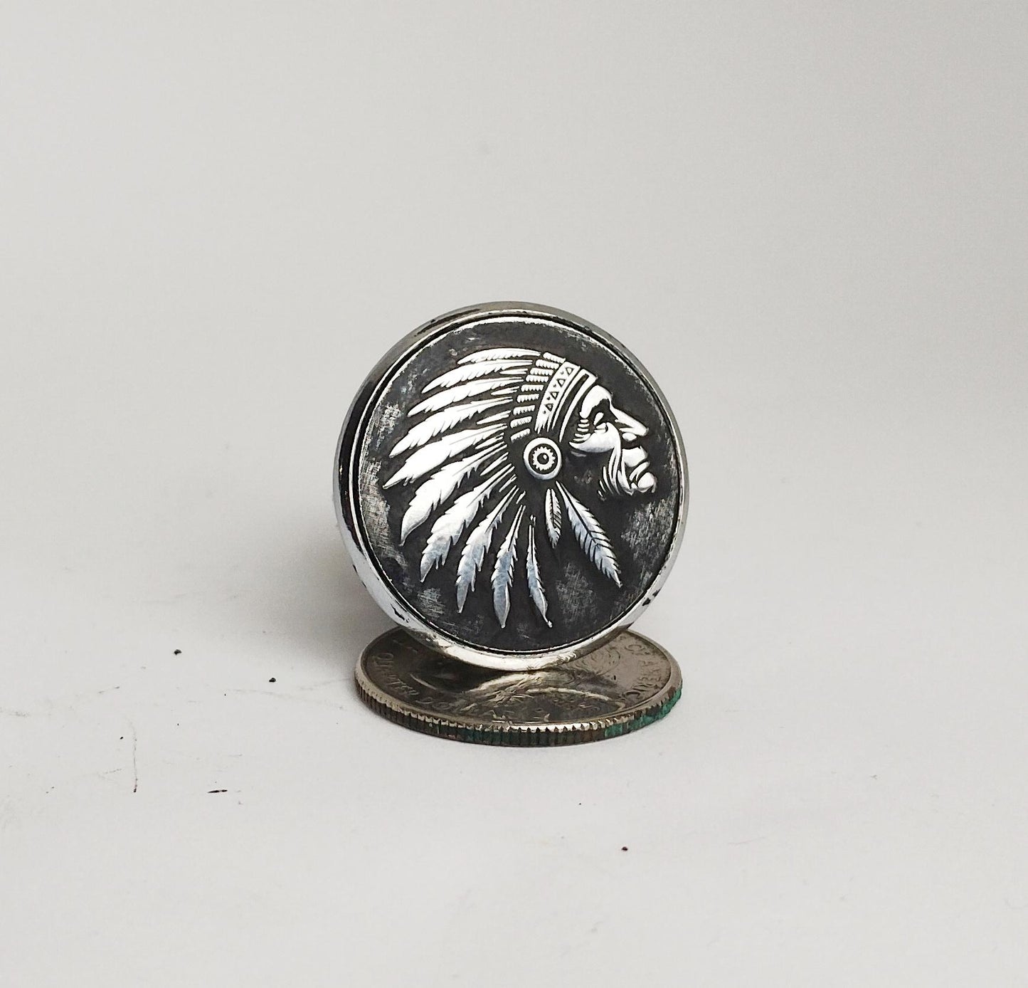 Custom Skull seat bolt with M8 thread for Indian Scout 2015–2021