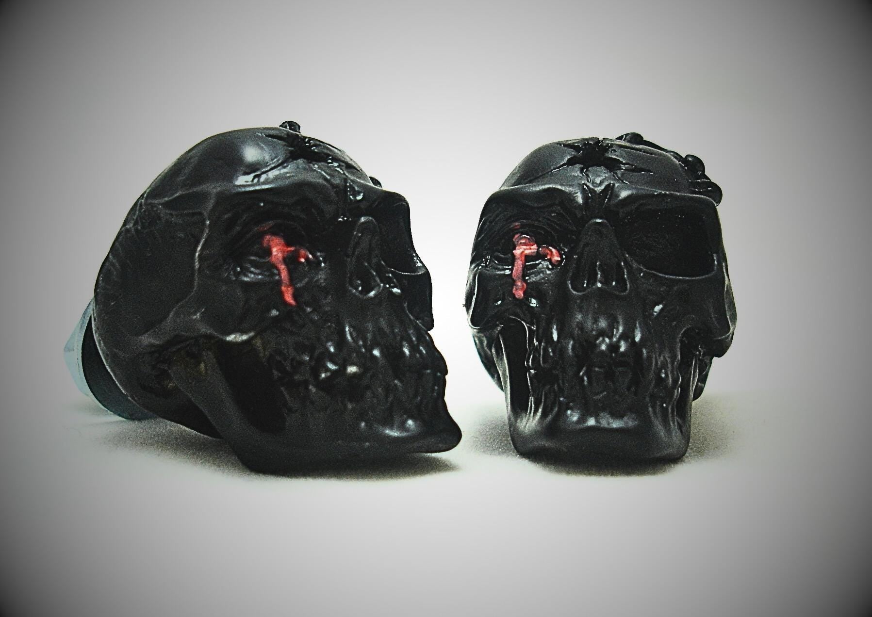 Demon Skull license plate bolts. Number tag screw for all motorcycles Harley Davidson,Yamaha,Suzuki,Kawasaki,honda,ktm,ducati,skeleton